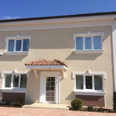 Armonia Apartment